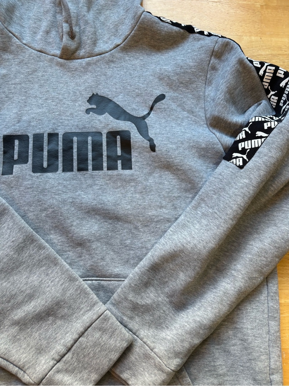 Puma Light Gray Pullover Hoodie with Logo Tag - Picture 2 of 3